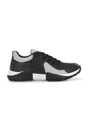 Black Sneaker